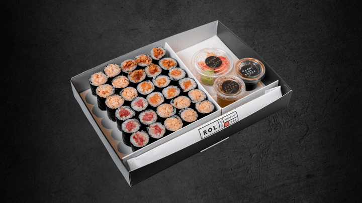 5 Set MakiMaki sets come with our house made yuzu kosho, hou